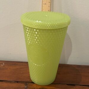 Starbucks Lime Green Textured Reusable Tumbler with Lid